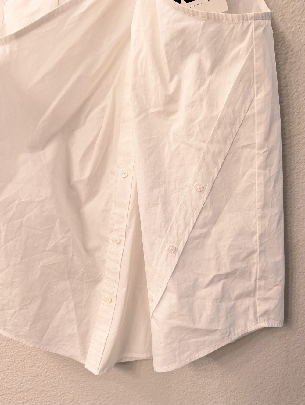 KBB By Khalana Asymmetrical Twist Tank White Size Medium - Picture 4 of 9